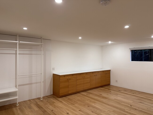 1st floor bedroom/office - 1315 Palms Blvd