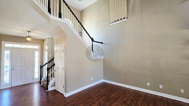 Building Photo - 203 Elmbrook Ln