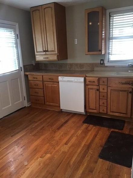 Building Photo - 616A Eastboro Dr