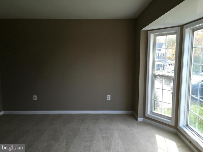 Building Photo - 96 Tanterra Dr