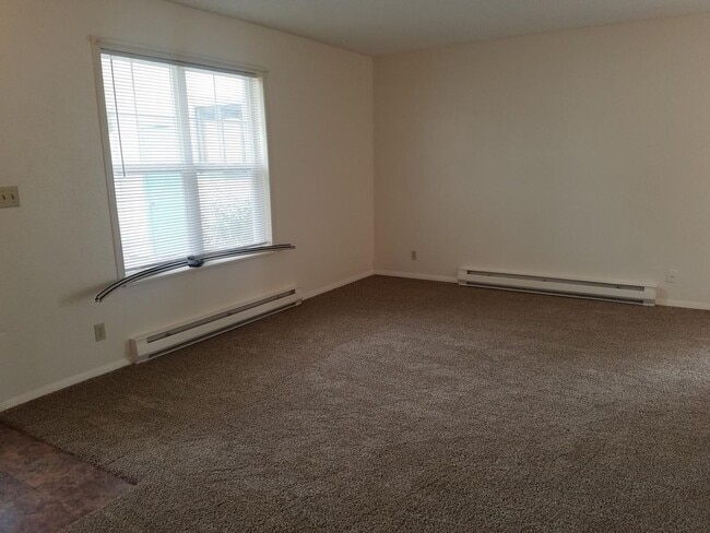 Building Photo - 927 Cortez Ct
