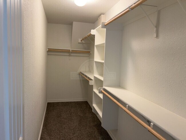 Building Photo - 7607 Melanite Dr