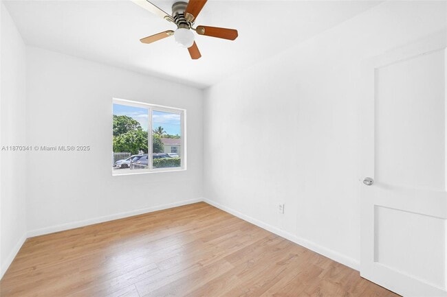 Building Photo - 2622 SW 36th Ave