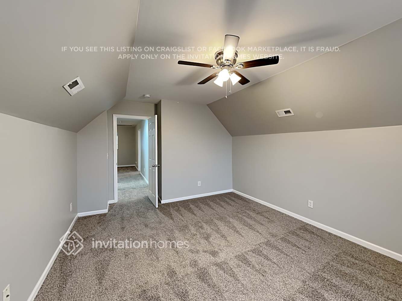 Building Photo - 720 Red Oak Tree Dr