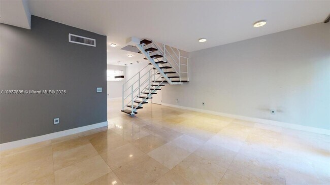 Building Photo - 2430 Brickell Ave