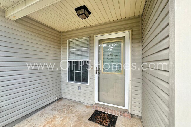 Building Photo - 1017 Creel St