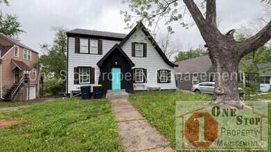 Building Photo - Gorgeous and Unique 4 Bedroom 1.5 Bathroom...