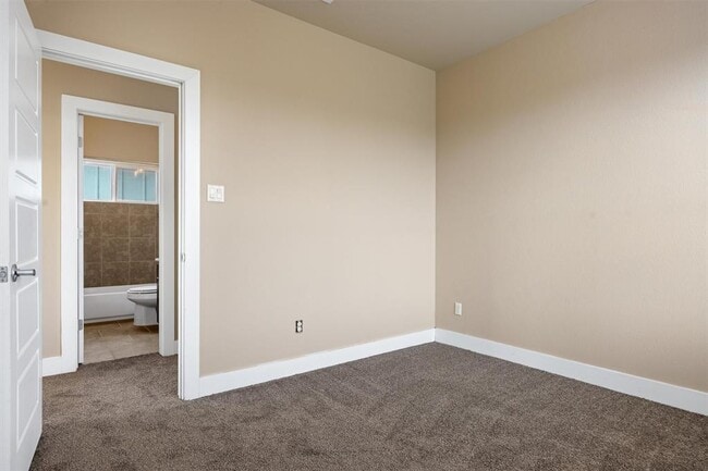 Building Photo - 2621 Witsome Loop