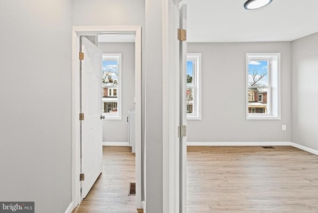 Building Photo - 3034 Arunah Ave