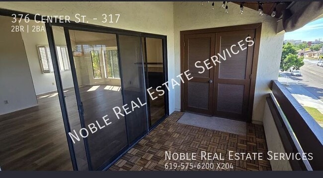 Building Photo - 376 Center St