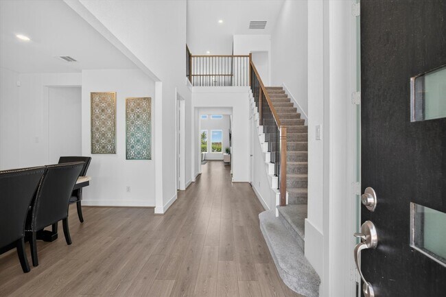 Building Photo - 7410 Wildrye Mdw Ln