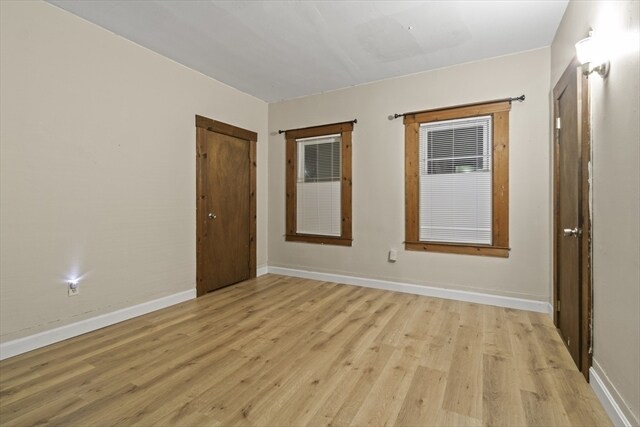 Building Photo - 74 Forest St