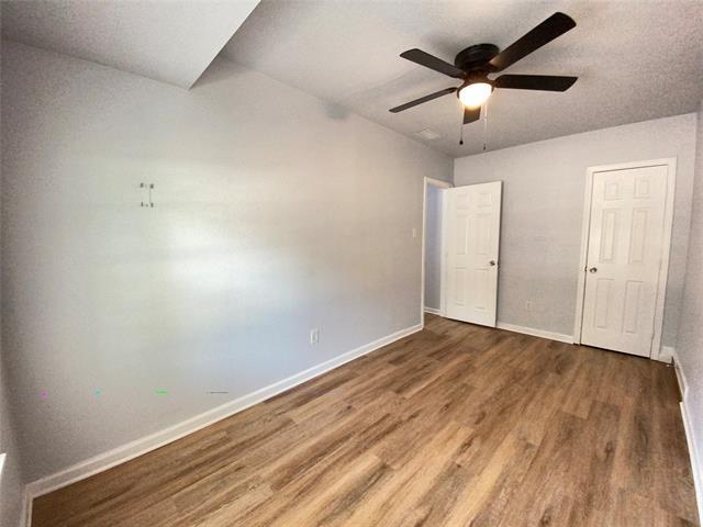 Building Photo - 1011 N Lucas Dr