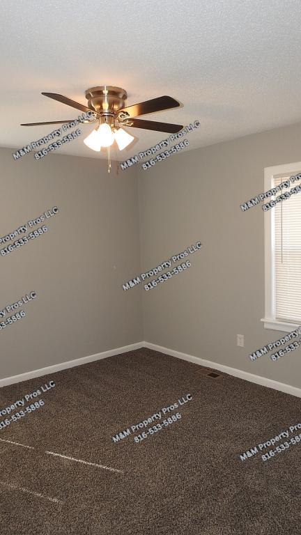 Building Photo - 1625 Holt Ln