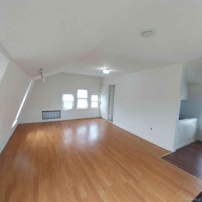 Building Photo - 429 Guy Lombardo Ave