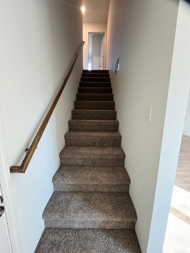 Building Photo - Newly Constructed Duplex