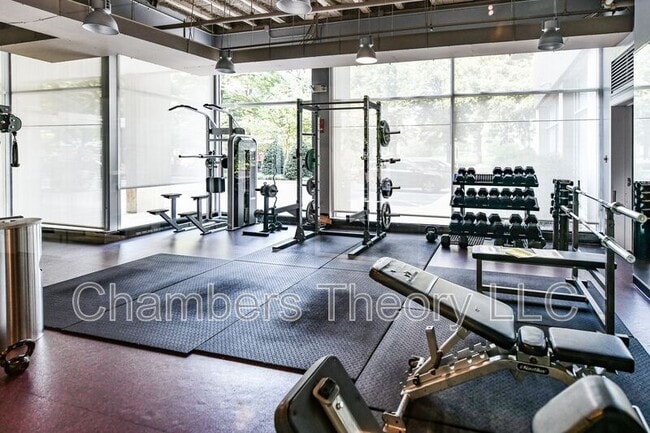 Building Photo - 350 G St SW