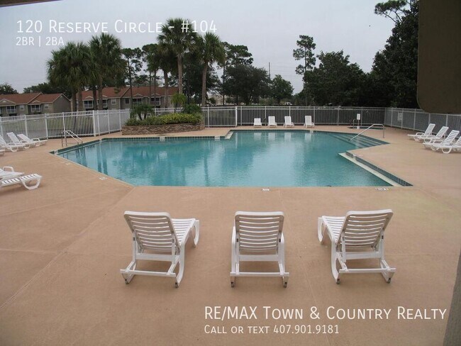 Building Photo - 120 Reserve Cir