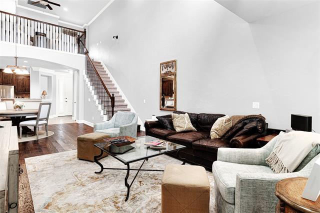 Building Photo - 4817 Bayview Dr