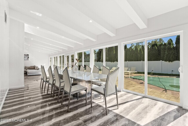 Building Photo - 512 Deal Rd