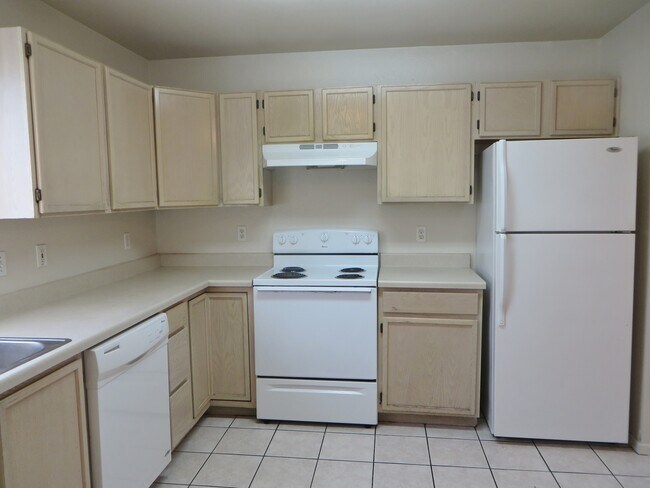 Building Photo - 2 Bedroom 2 Bathroom Unit In Georgetown