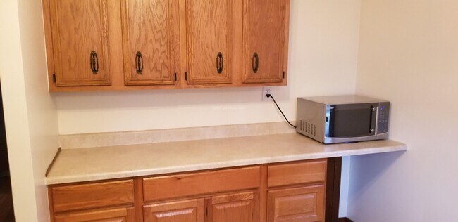 Building Photo - 3 bedroom house for rent in Blawnox