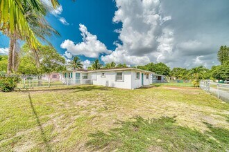 Building Photo - 1200 NW 102nd St