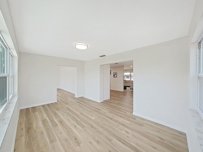 Building Photo - 7797 Barry Ct