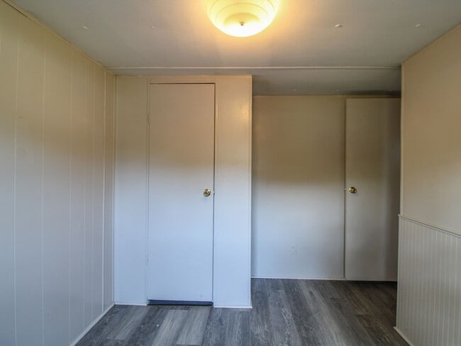 Building Photo - New Rental at River Road Estates!