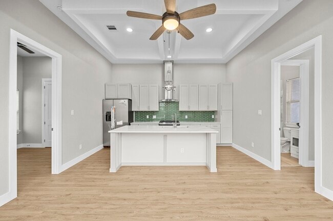 Building Photo - 2310 Detering St