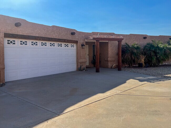 Building Photo - 3853 Lodestar Ln