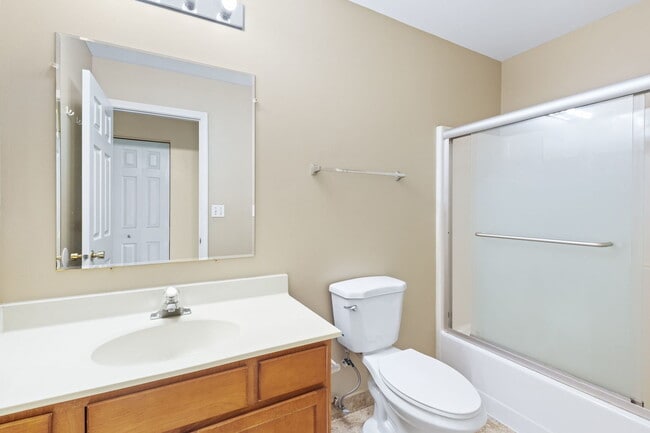 Building Photo - 1132 Coventry Cir