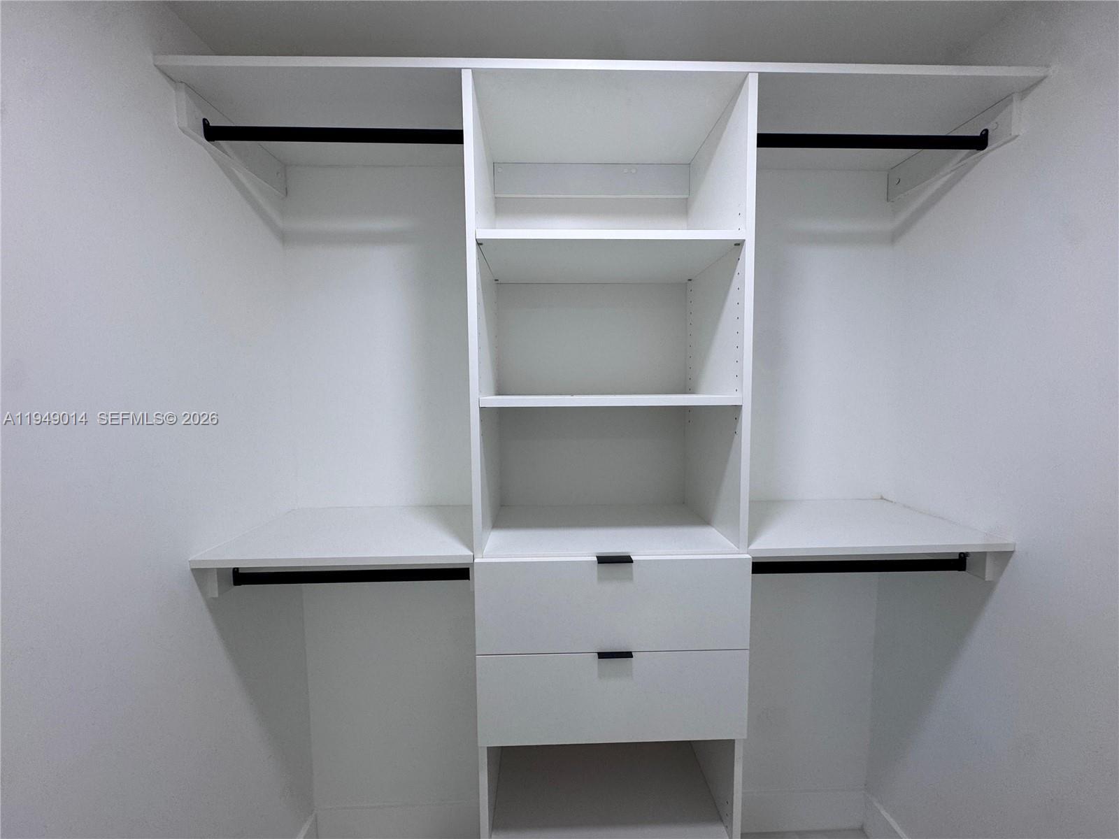 Building Photo - 1706 N 45th Ave