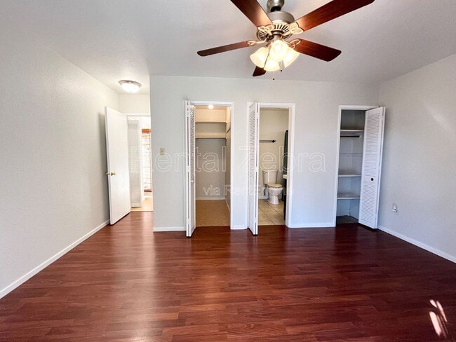 Building Photo - 687 Vallie Ct