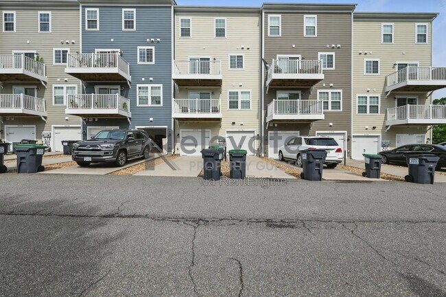 Building Photo - 4227 Saunders Tavern Trl