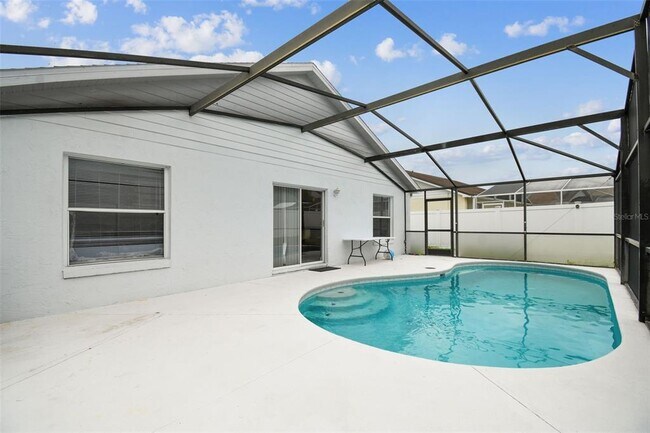 Building Photo - 7819 Turkey Oak Ln
