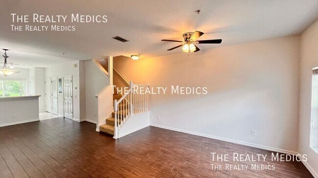 Building Photo - 10278 Regent Park Dr