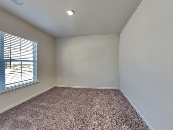 Building Photo - 310 Flushing Bay Ct