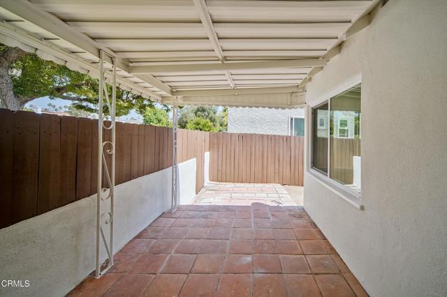 Building Photo - 838 Highland Ave
