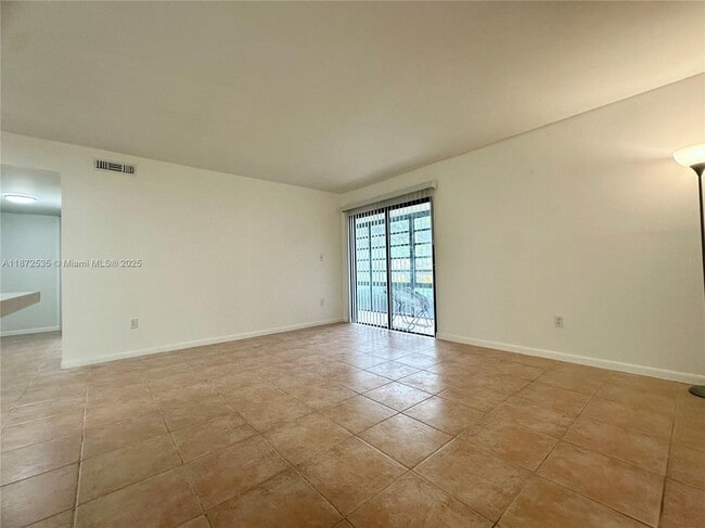 Building Photo - 9701 Hammocks Blvd