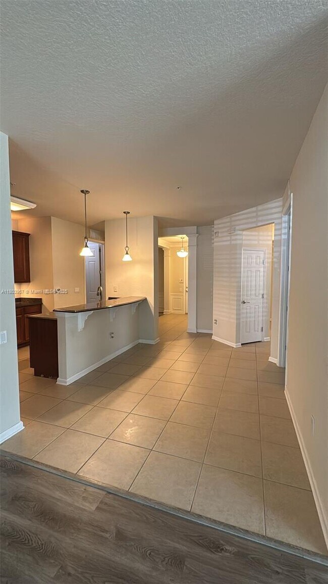Building Photo - 3356 Robert Trent Jones Dr