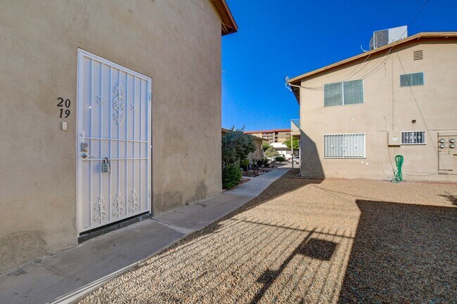 Building Photo - Completely Updated and Move-In Ready, 2 bedroom, 1 bath first floor unit!