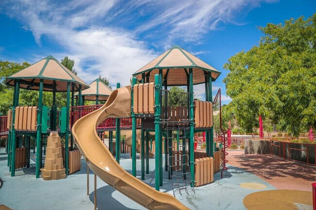 Building Photo - 154 NY-211