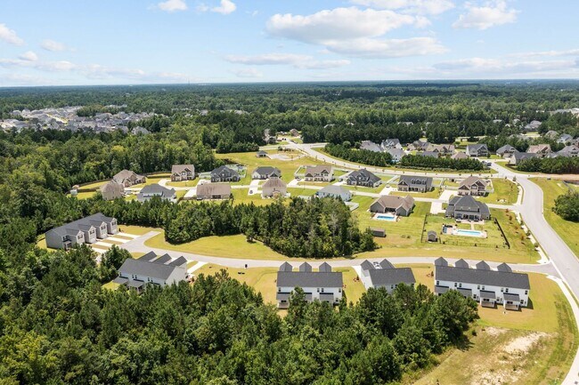 Building Photo - Welcome to Onslow Bay!