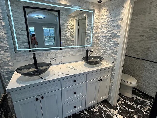 Building Photo - 2696 Escala Cir
