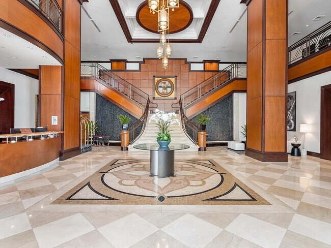 Building Photo - 610 W Las Olas Blvd