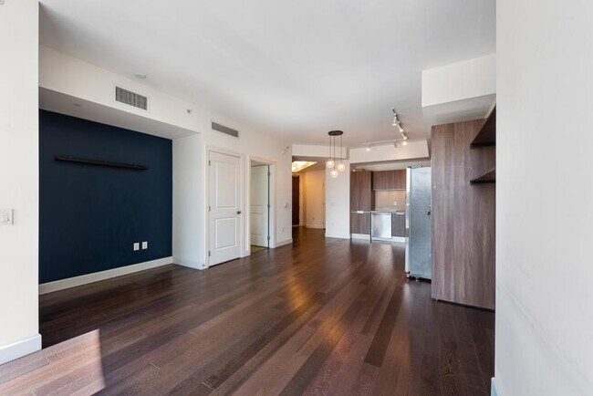 Building Photo - The Escala Condominiums - 1 bedroom + den