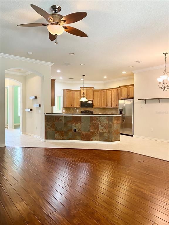 Building Photo - 7450 Ambleside Dr