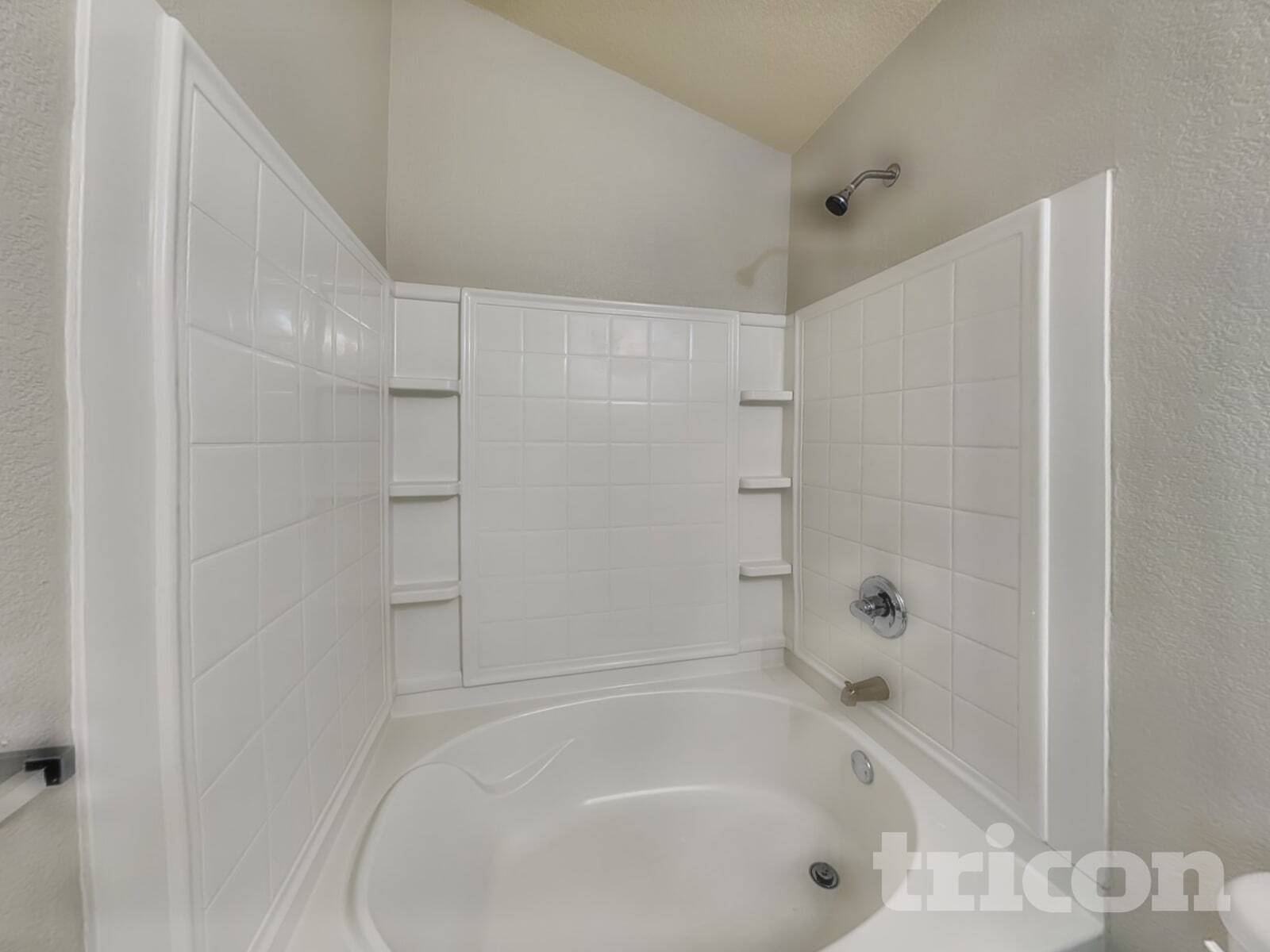 Building Photo - 9822 Vandenberg Way