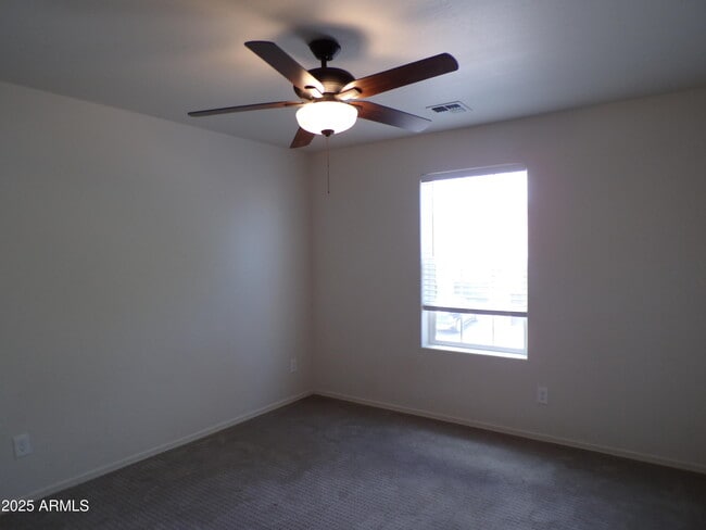 Building Photo - 621 Haynes Dr